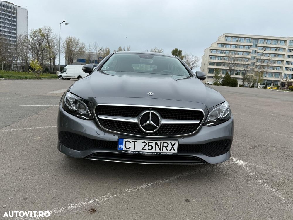 Mercedes-Benz E 220 d 4MATIC Aut. - 1