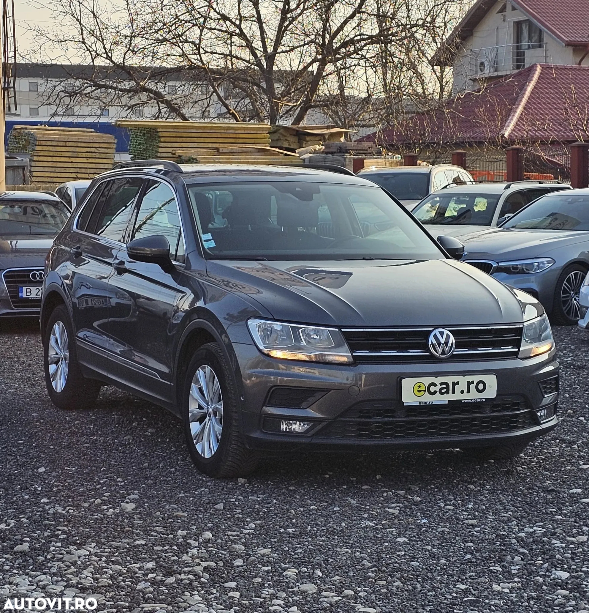 Volkswagen Tiguan 2.0 TDI SCR DSG - 2