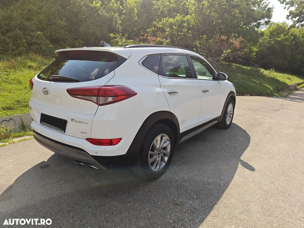 Hyundai Tucson 2.0 CRDI 4WD 6AT Premium+ - 4
