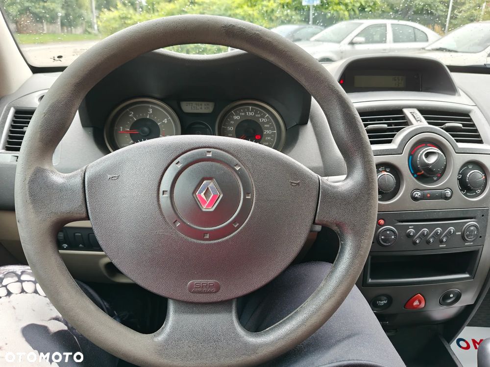 Renault Megane 1.5 dCi Authentique - 6