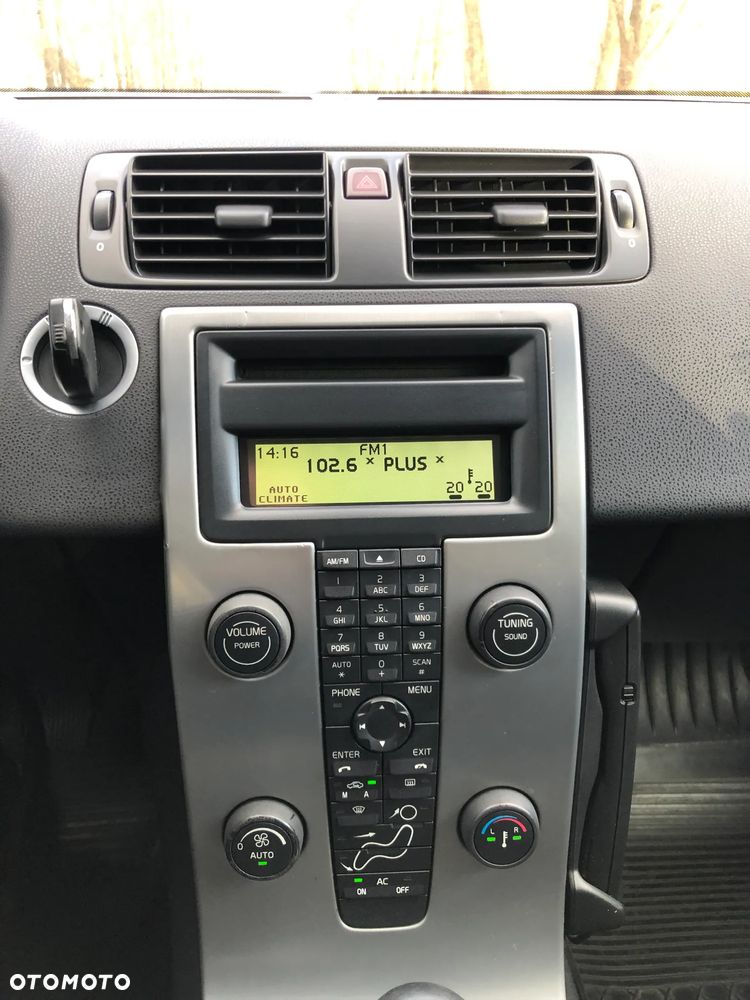 Volvo V50 - 14