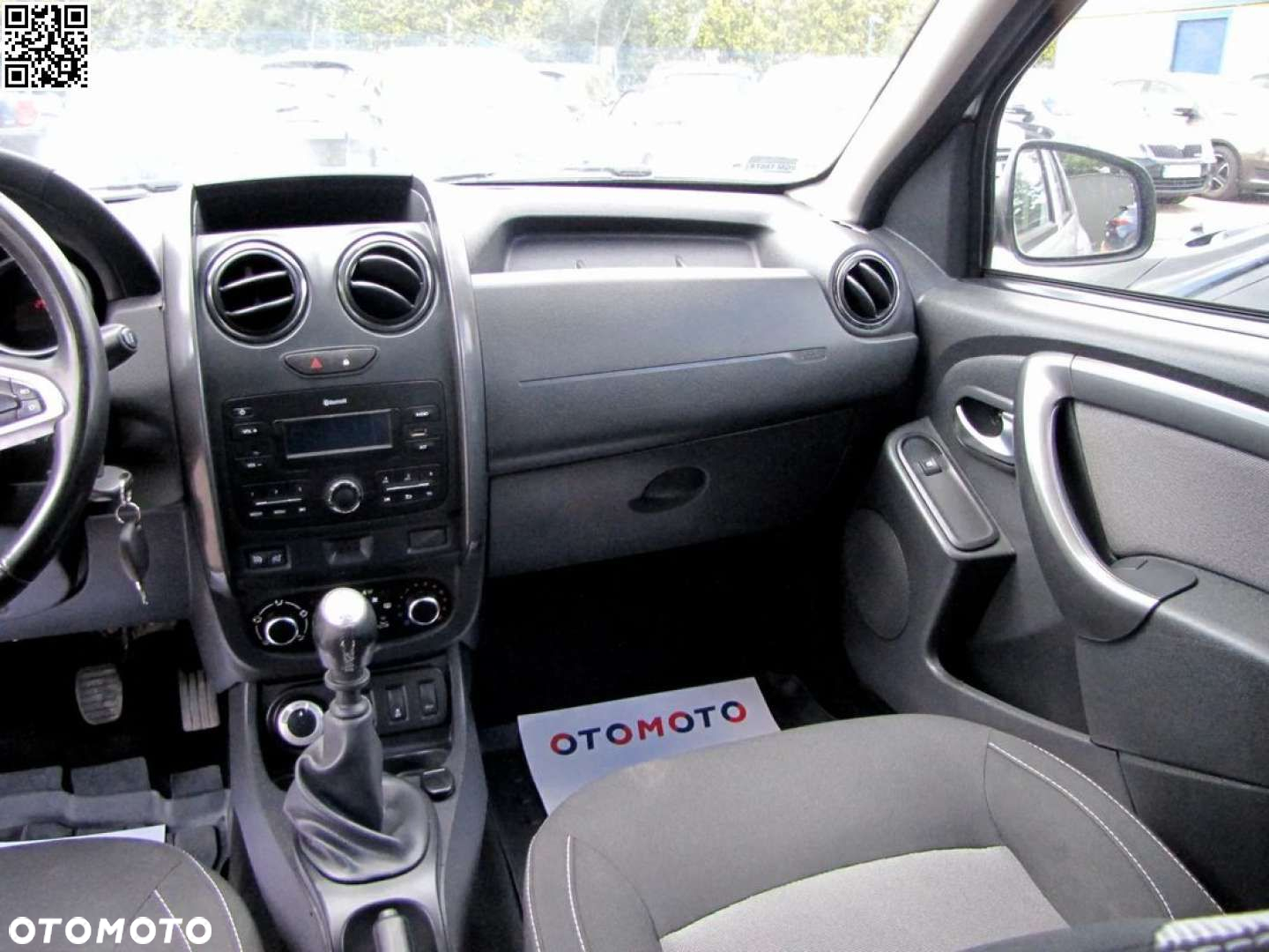 Dacia Duster 1.6 SCe Laureate 4x4 S&S - 14