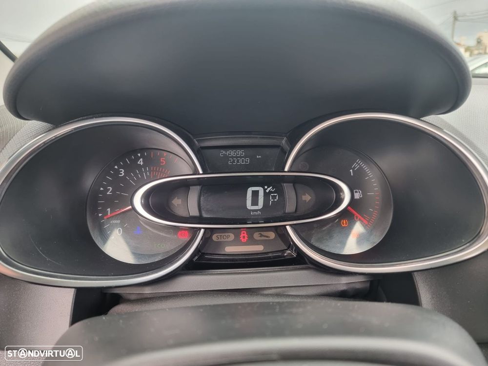 Renault Clio 1.5 dCi Dynamique S EDC - 7