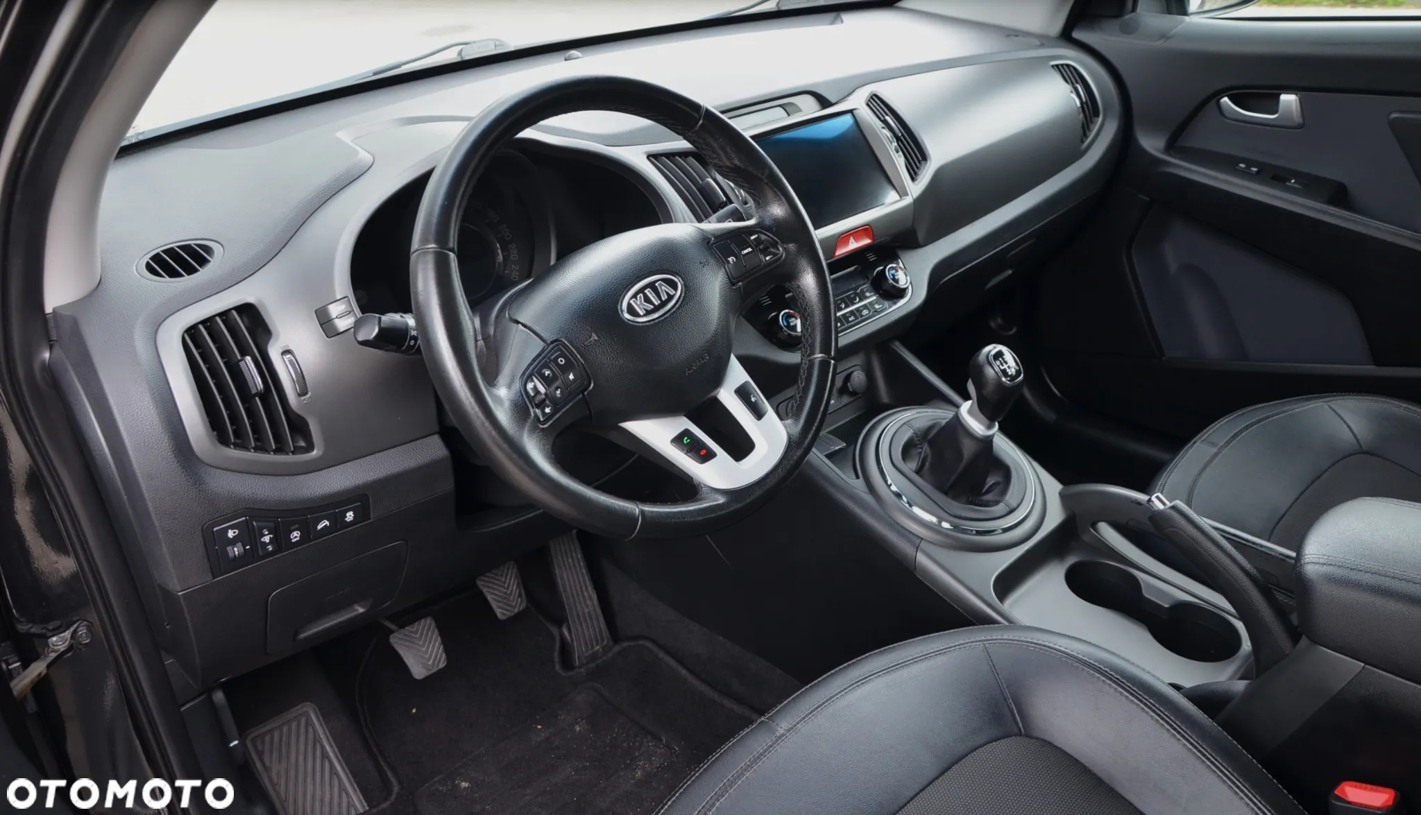 Kia Sportage - 16