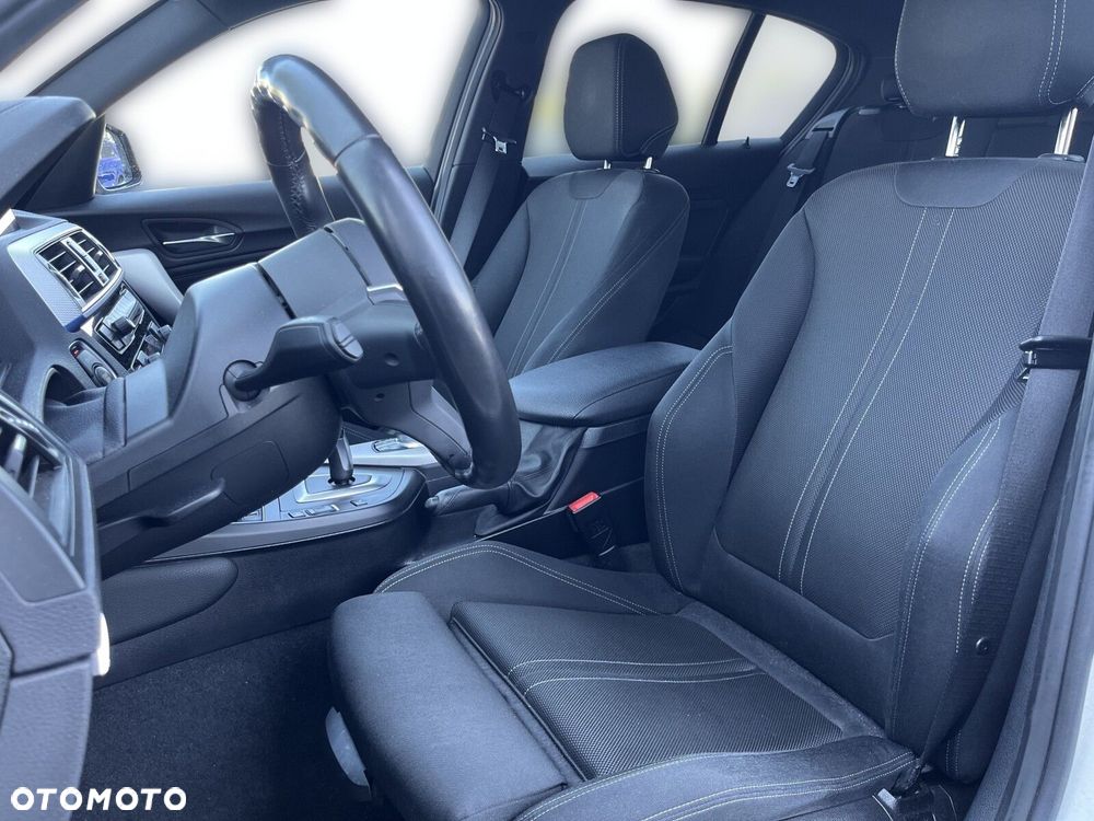 BMW Seria 1 - 13
