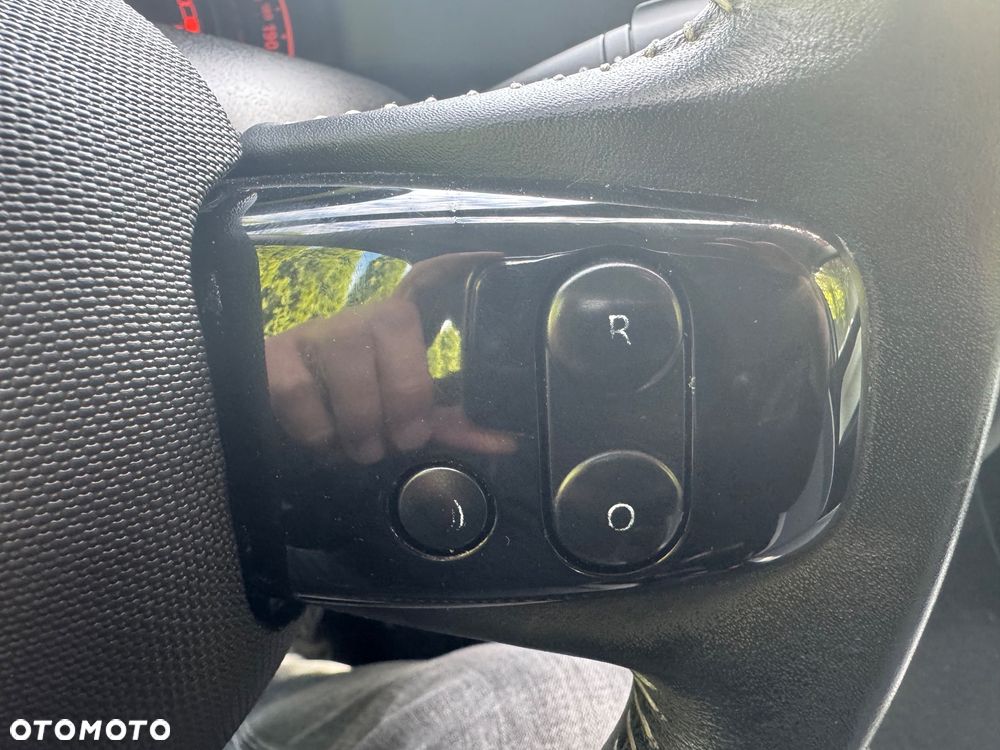 Renault Twingo SCe 70 Liberty - 15