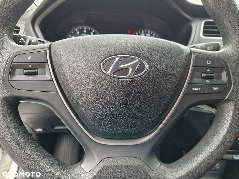 Hyundai i20 - 26