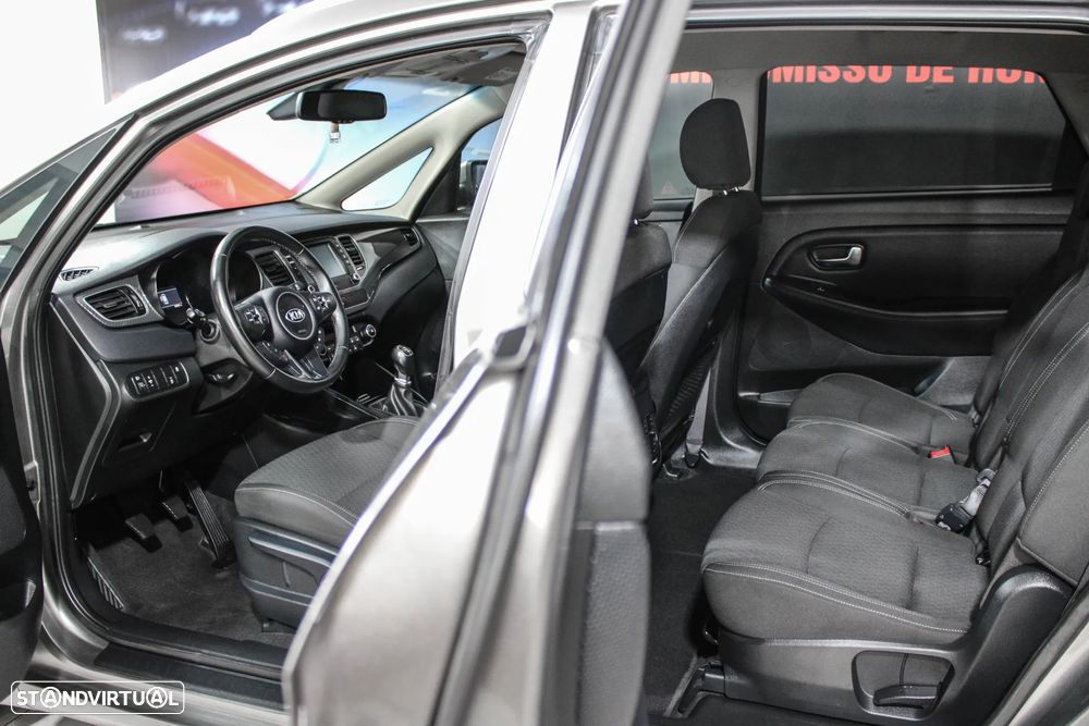 Kia Carens 1.7 CRDi ISG TX - 11