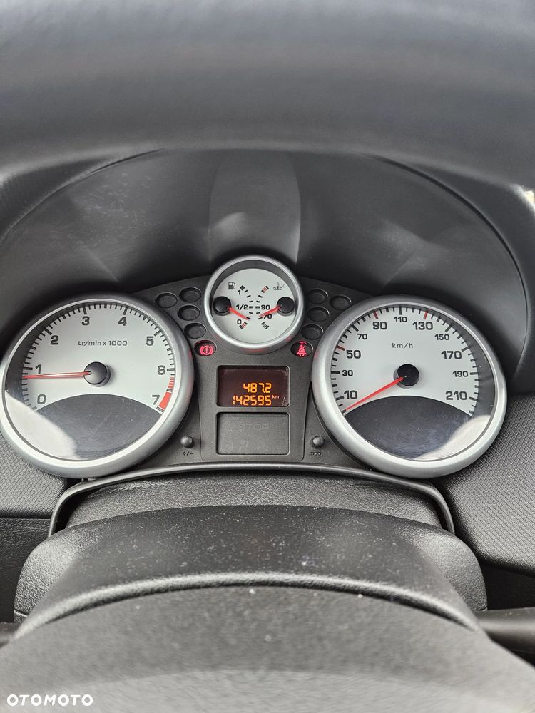Peugeot 207 75 Urban Style - 10