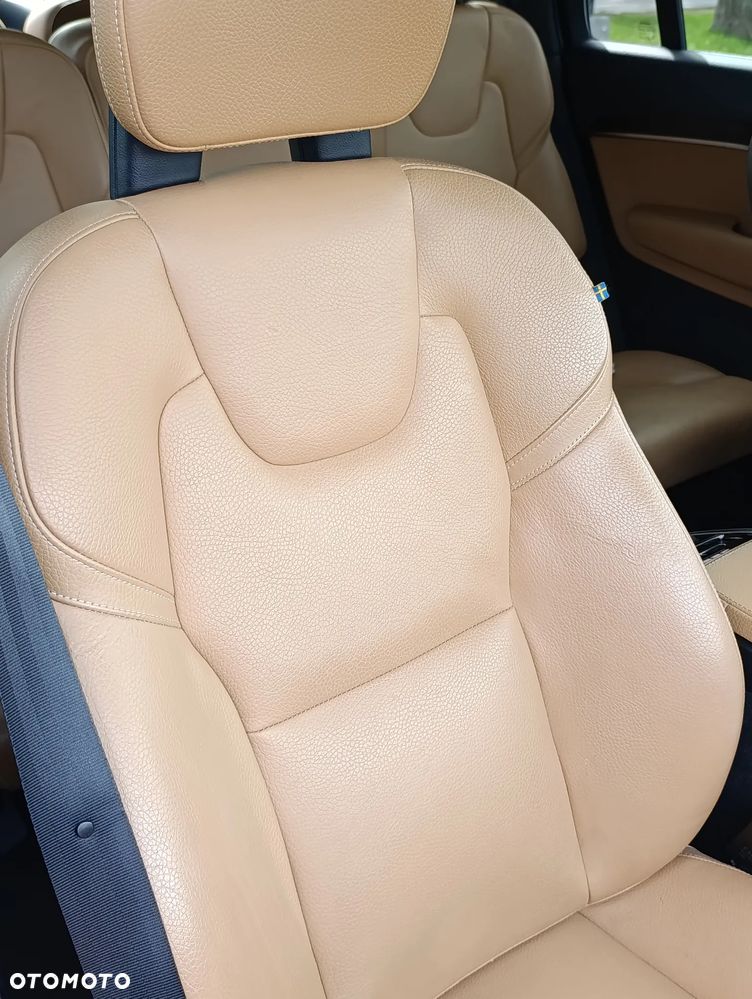 Volvo XC 90 T6 AWD Geartronic Momentum - 19