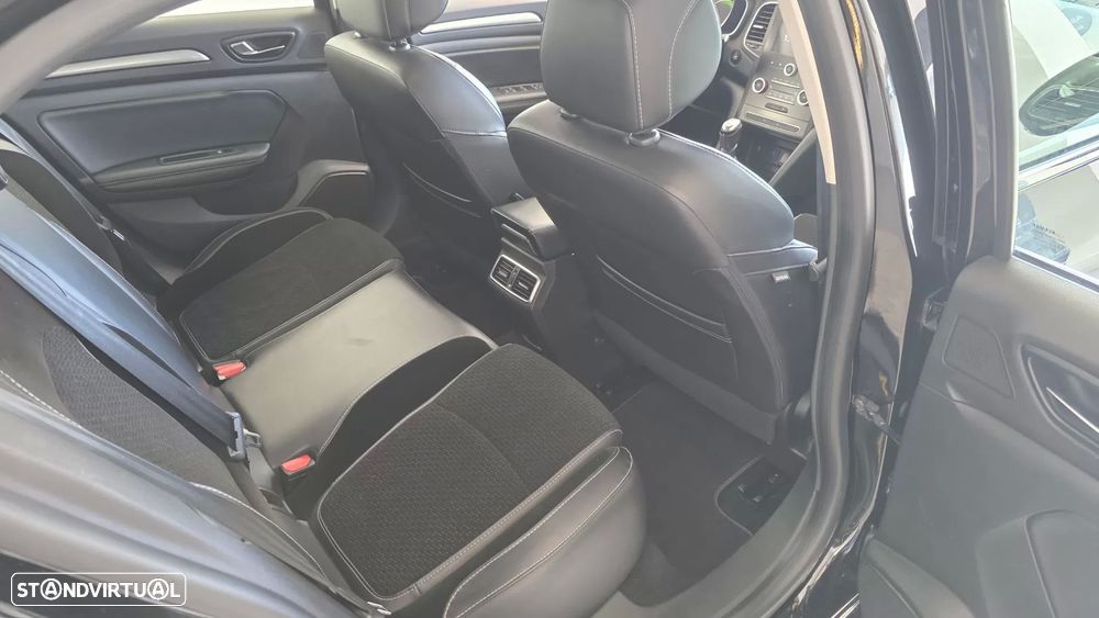 Renault Mégane 1.5 dCi Dynamique S SS - 35