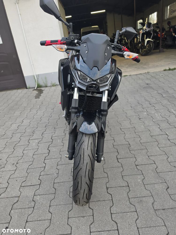 Kawasaki Z - 25