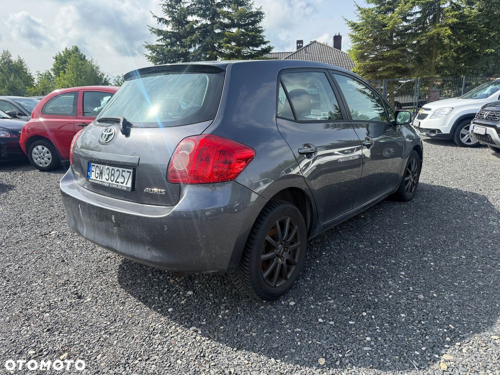 Toyota Auris 1.4 VVT-i Sol - 8