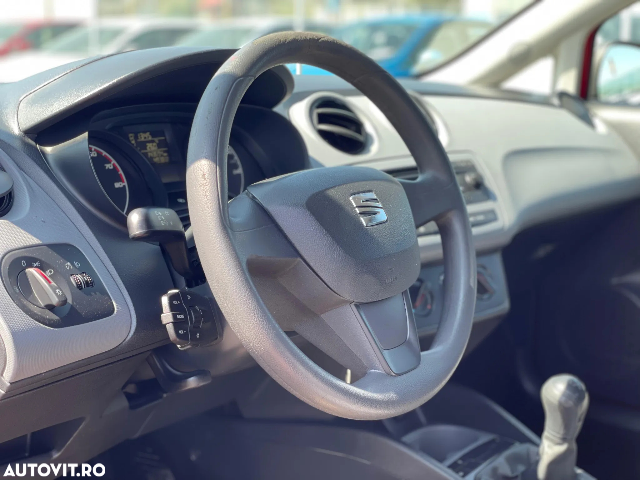 Seat Ibiza 1.2 12V Style - 9