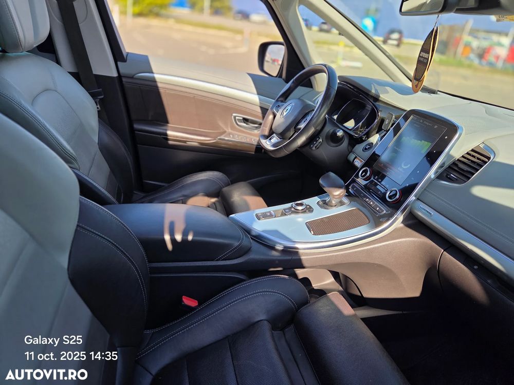 Renault Espace - 8