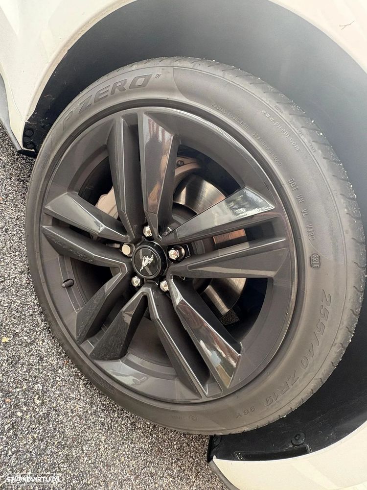 Ford Mustang 2.3i EcoBoost - 14