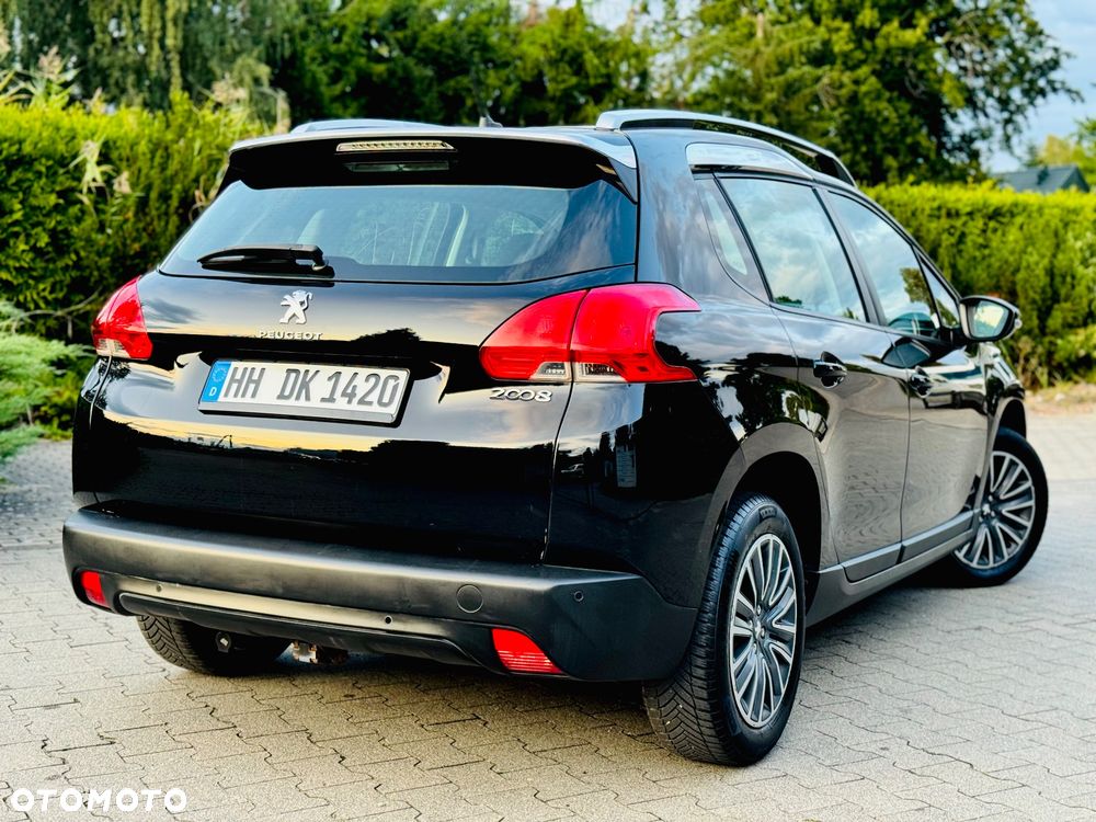 Peugeot 2008 - 6