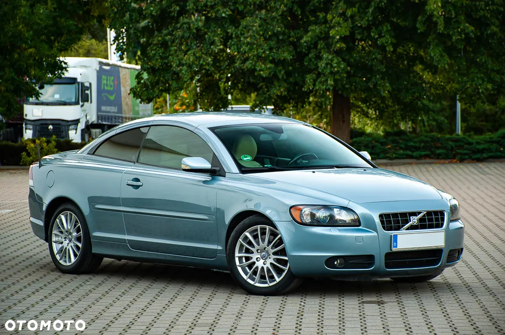 Volvo C70 2.4i Summum - 25