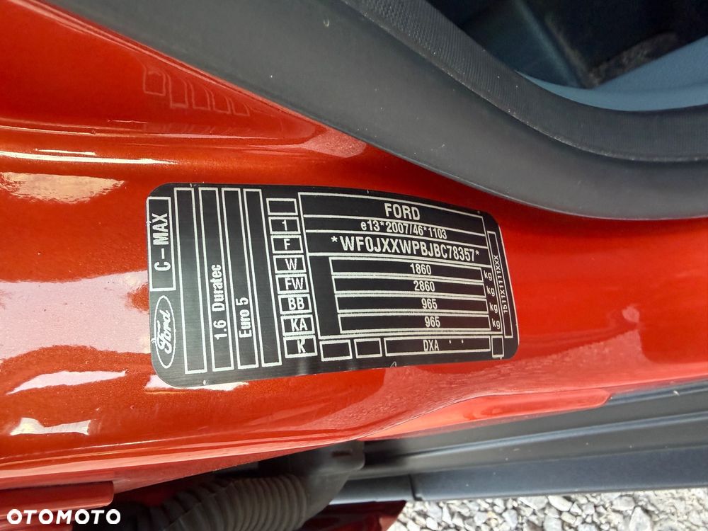 Ford C-MAX 1.6 Titanium - 36