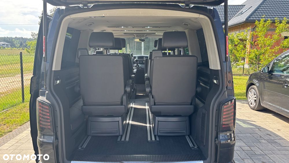 Volkswagen Multivan - 34