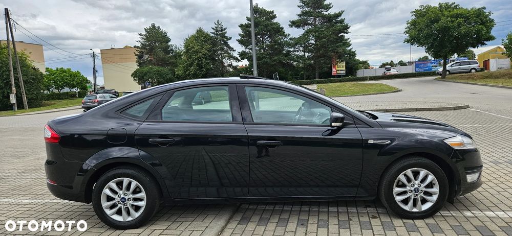 Ford Mondeo 2.0 TDCi Titanium - 19