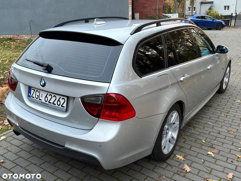 BMW Seria 3 320d - 3