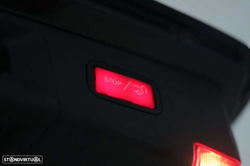 Mercedes-Benz E 250 BlueTEC Avantgarde Auto. - 40