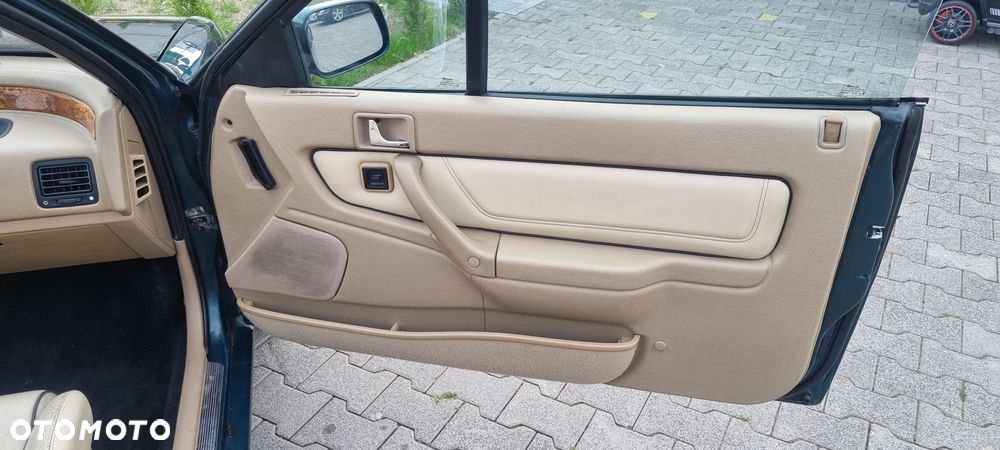 Rover 216 - 23