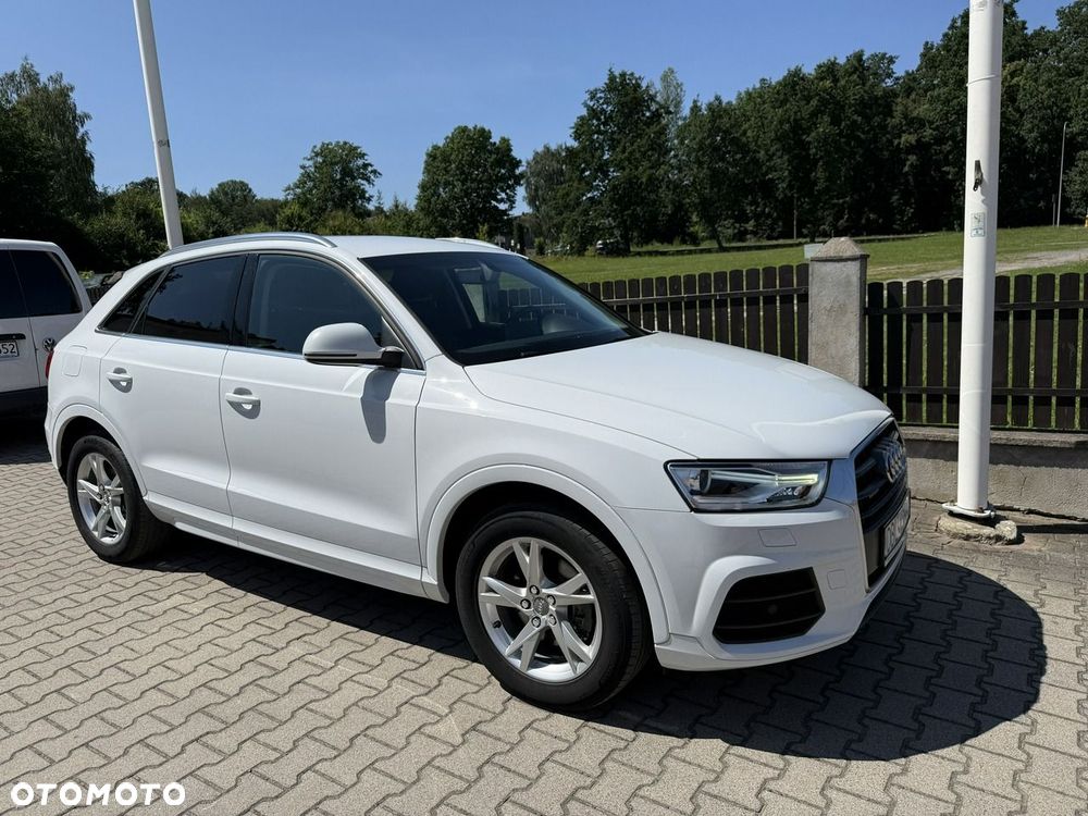 Audi Q3 2.0 TFSI Quattro S tronic sport - 2