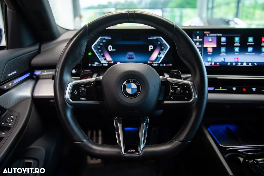 BMW Seria 5 520i AT MHEV - 18