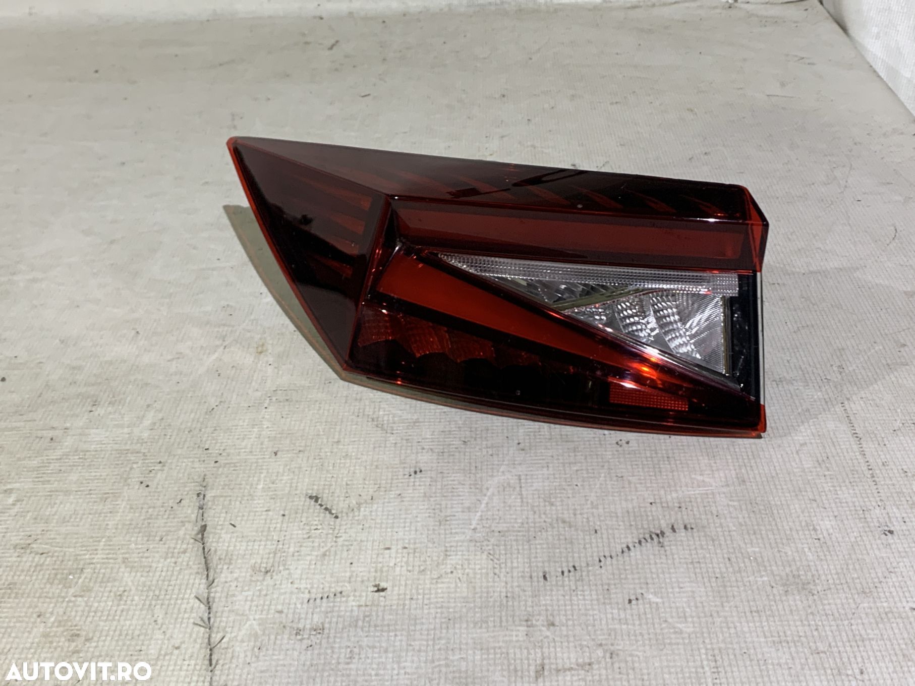 Lampa stop stanga pe aripa, Skoda Enyaq, 2021, 2022, 2023, 2024, cod origine OE 5LA945207A. - 1