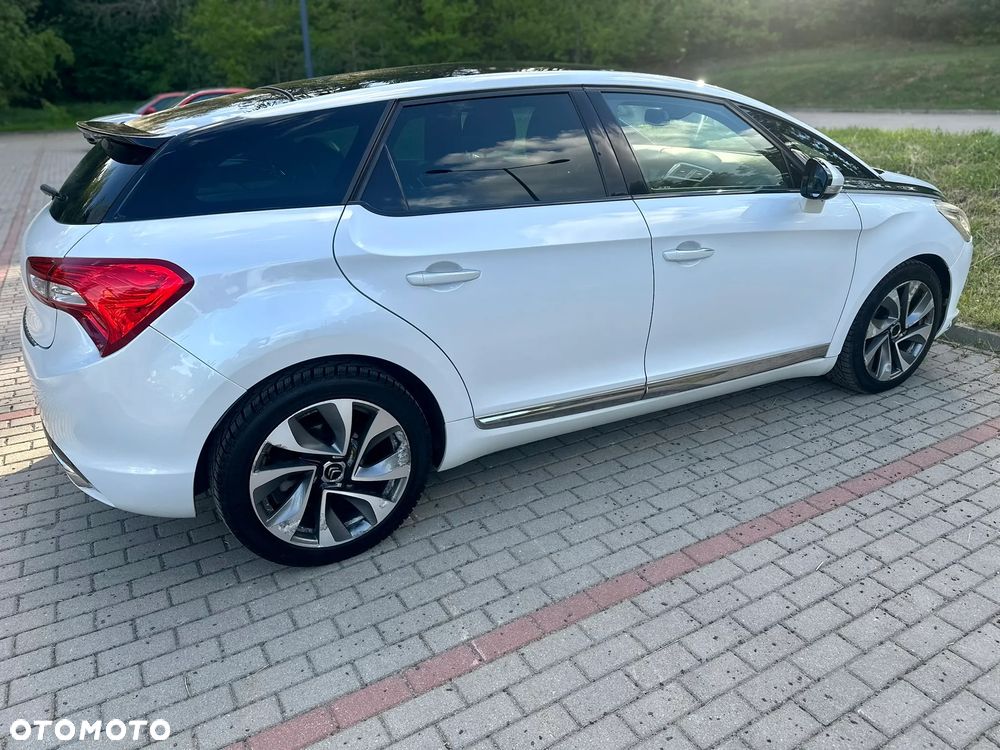 Citroën DS5 2.0 HDi SportChic - 3
