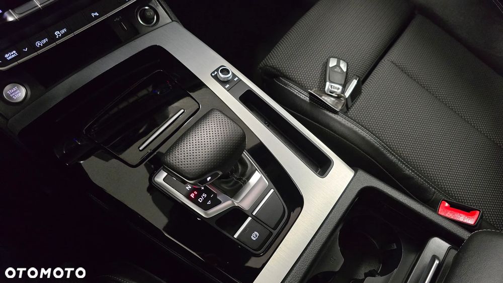 Audi Q5 40 TDI quattro S tronic edition one - 28