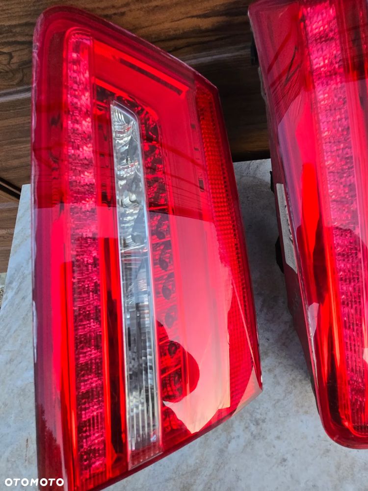 AUDI A6 C7 KOMBI LAMPA PRAWA LEWA W KLAPĘ - 3