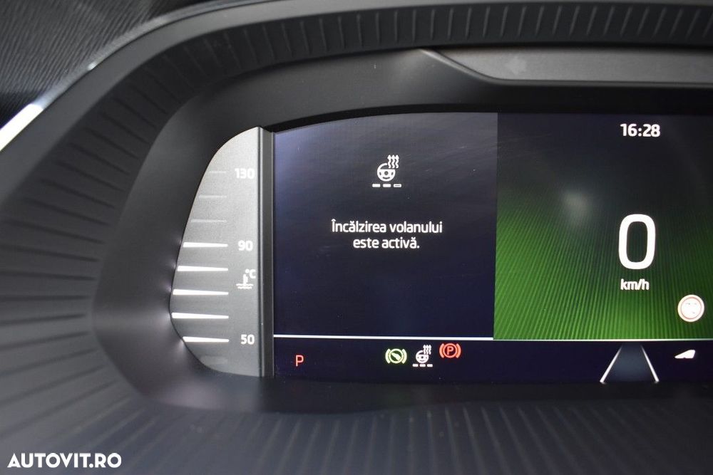 Skoda Octavia 2.0 TDI DSG Style - 32