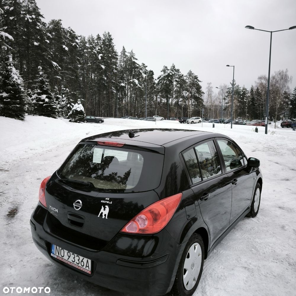 Nissan Tiida 1.6 Tekna - 4