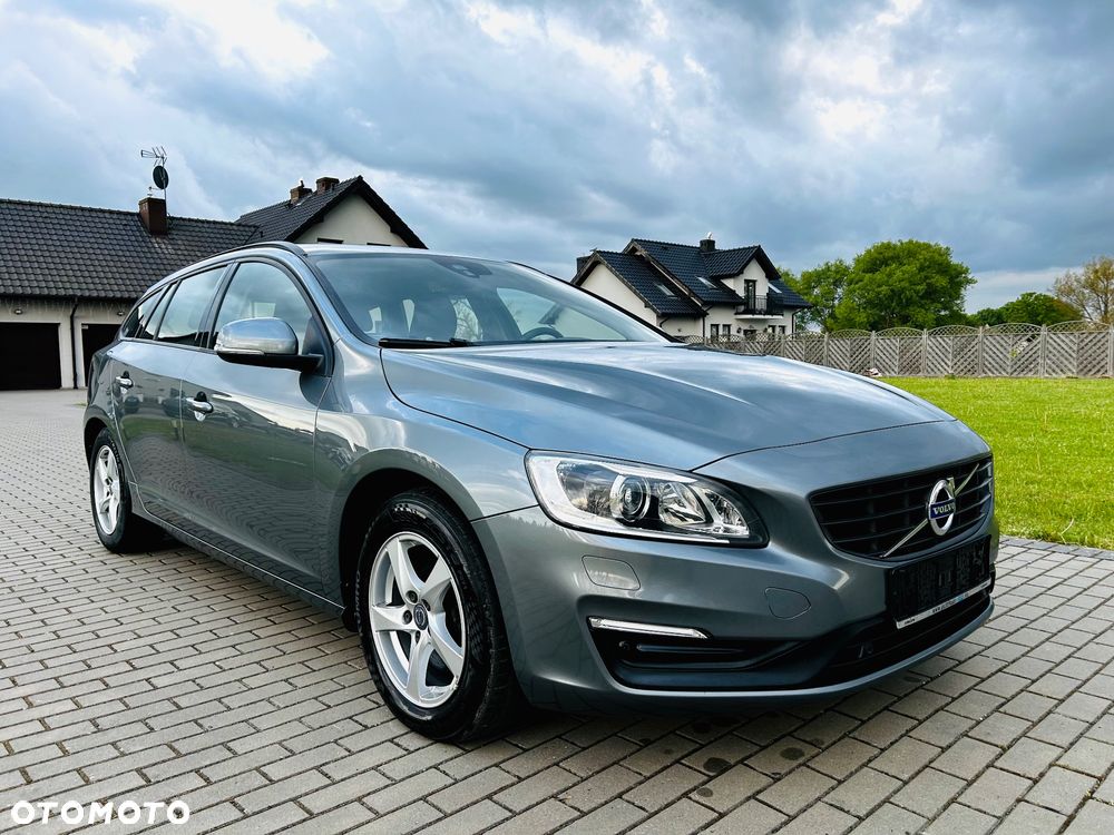 Volvo V60 D3 Kinetic - 5