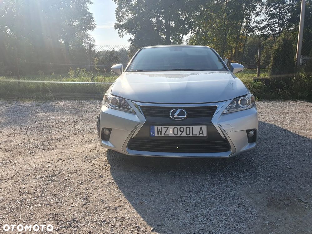 Lexus CT - 2