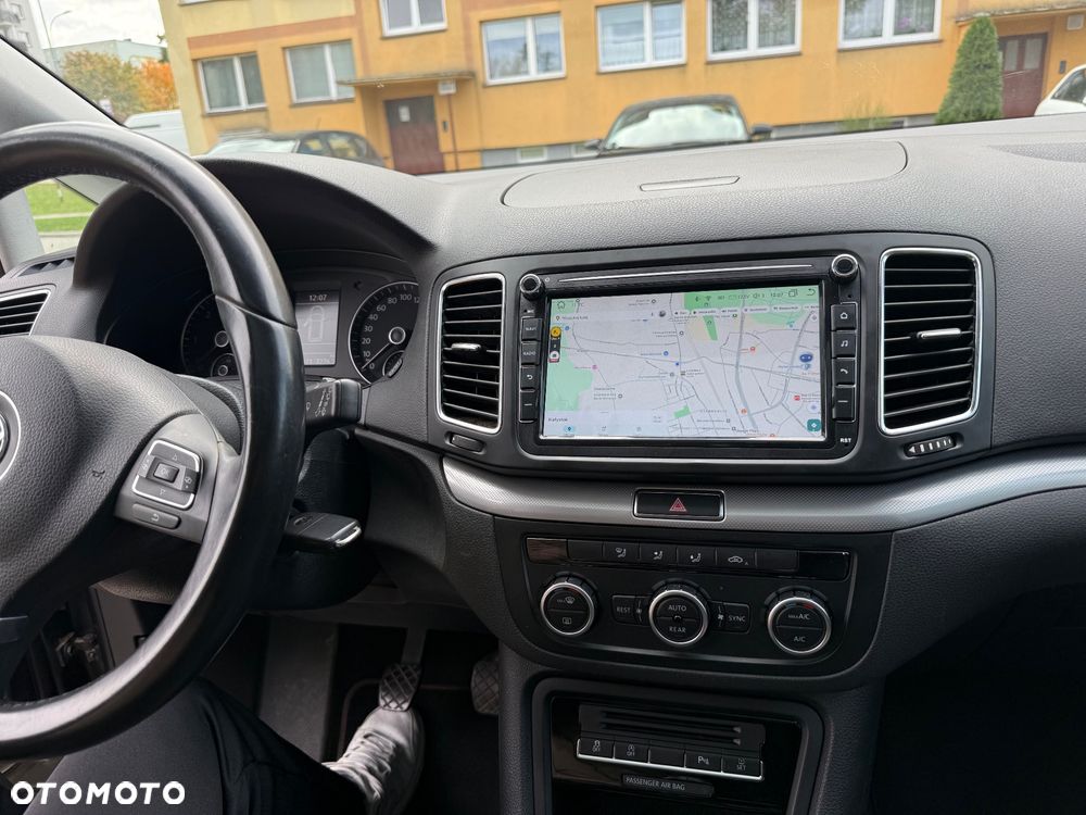 Volkswagen Sharan 2.0 TDI BlueMotion Technology Comfortline - 4