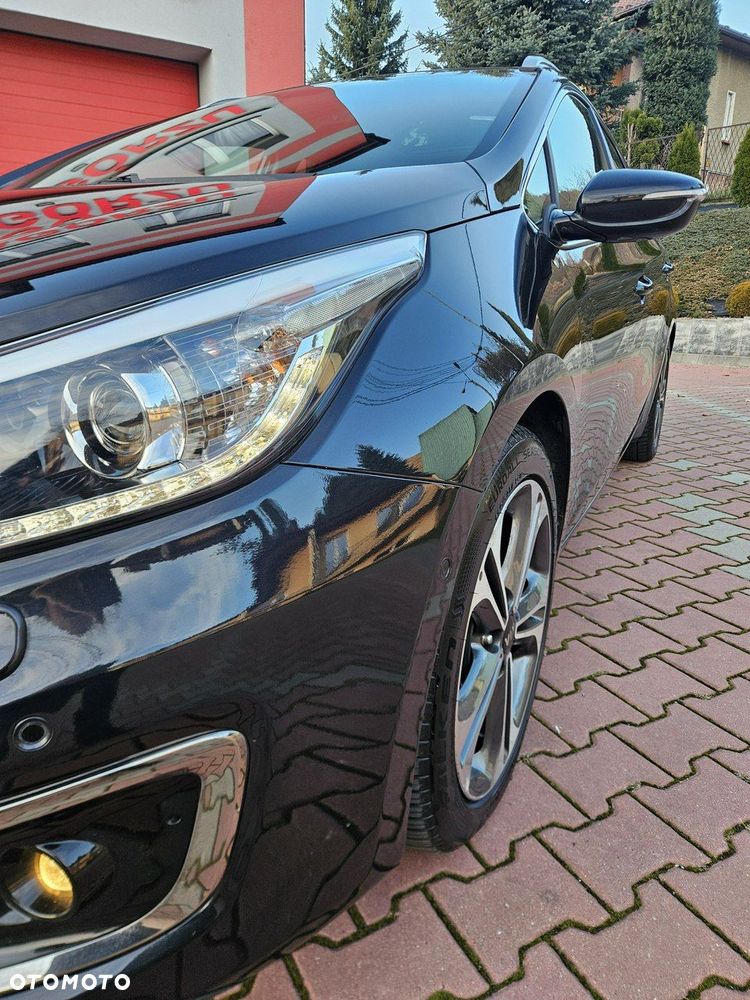 Kia Ceed 1.6 CRDi 136 DCT ISG GT Line - 16