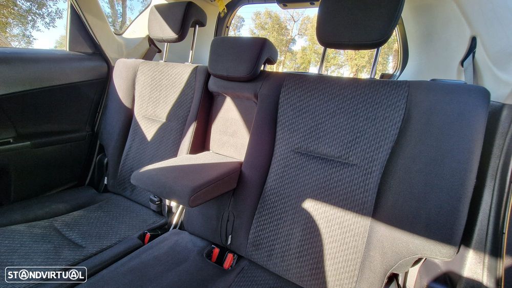 Toyota Verso-S 1.4 D-4D Exclusive - 35