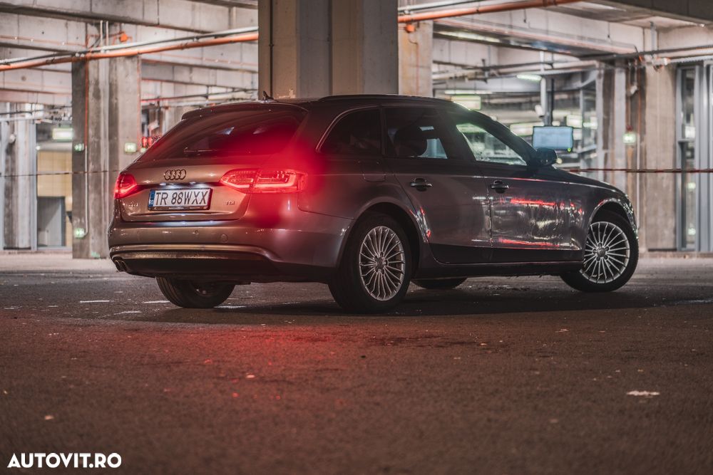 Audi A4 2.0 TDI Multitronic - 12