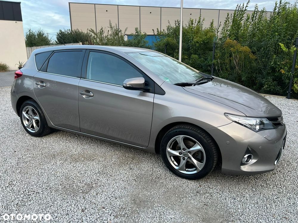 Toyota Auris 1.6 Active - 15