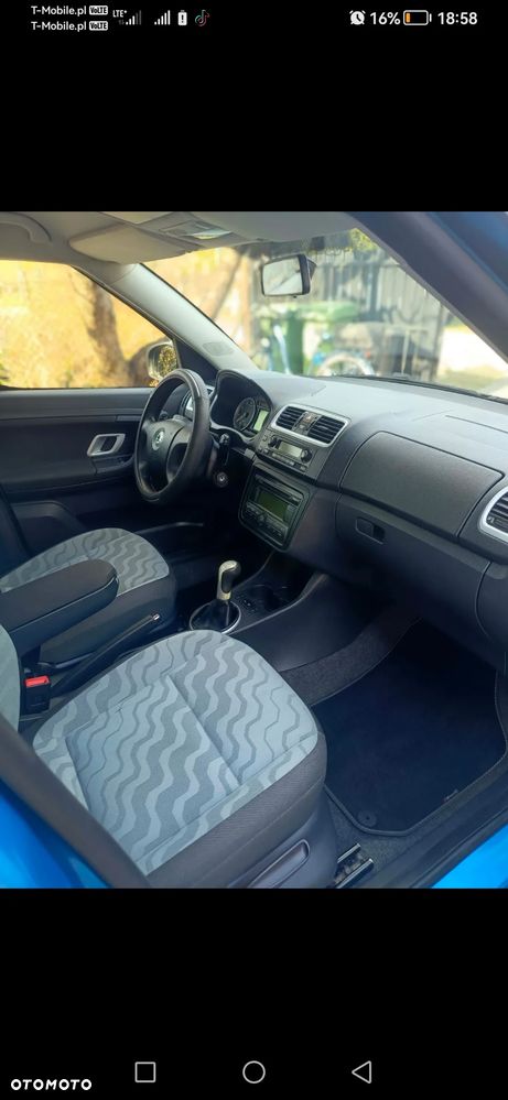 Skoda Roomster 1.6 16V Comfort PLUS EDITION - 19