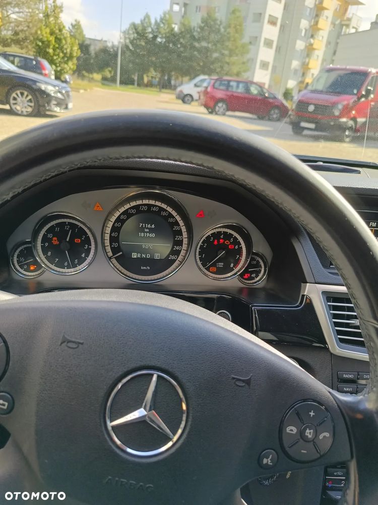 Mercedes-Benz Klasa E - 11