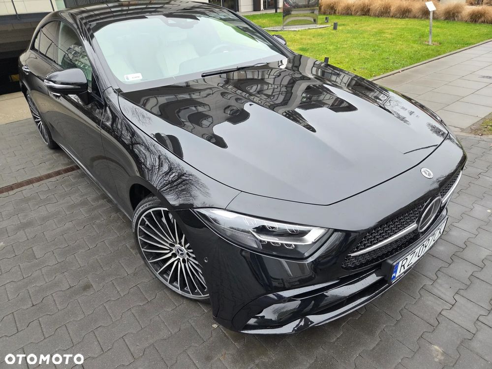 Mercedes-Benz CLS 300 d 4-Matic AMG - 11