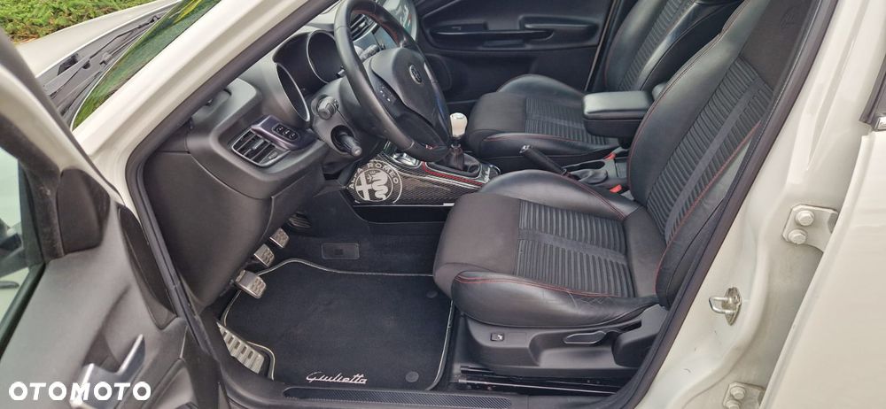 Alfa Romeo Giulietta 1.4 TB 16V Turismo - 37