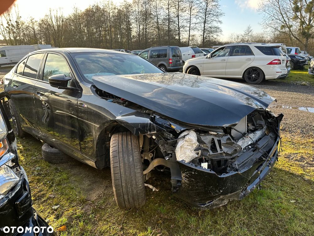 BMW i5 M60 - 3