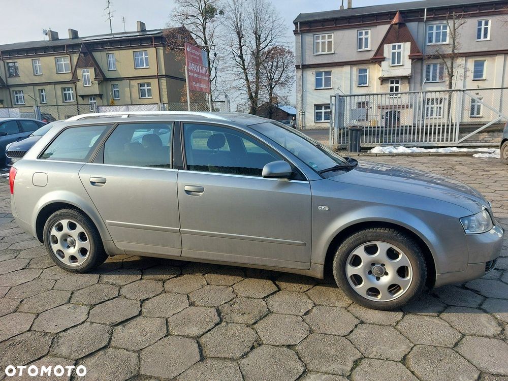 Audi A4 Avant - 3