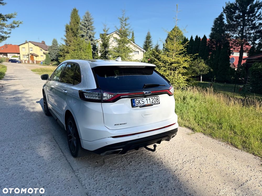 Ford Edge 2.0 TDCi Bi-Turbo 4x4 ST-LINE - 14